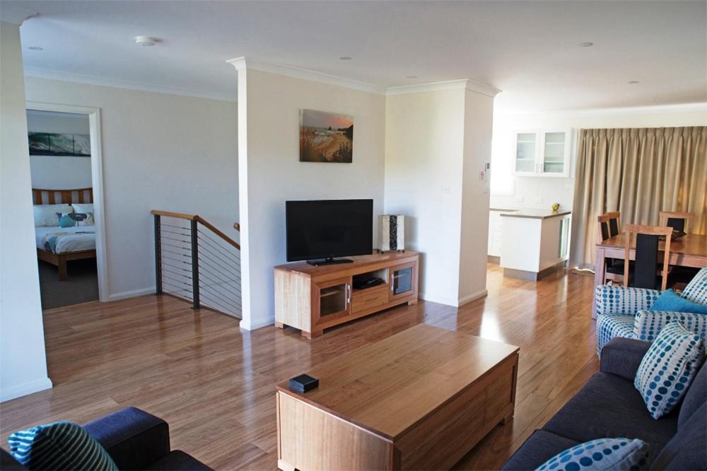 נארומה Amooran Oceanside Apartments And Motel מראה חיצוני תמונה